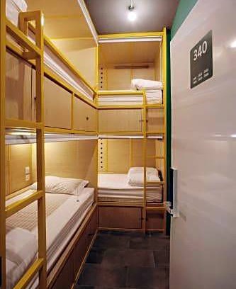 Kebon Sirih Hostel | Konko Hostel Jakarta
