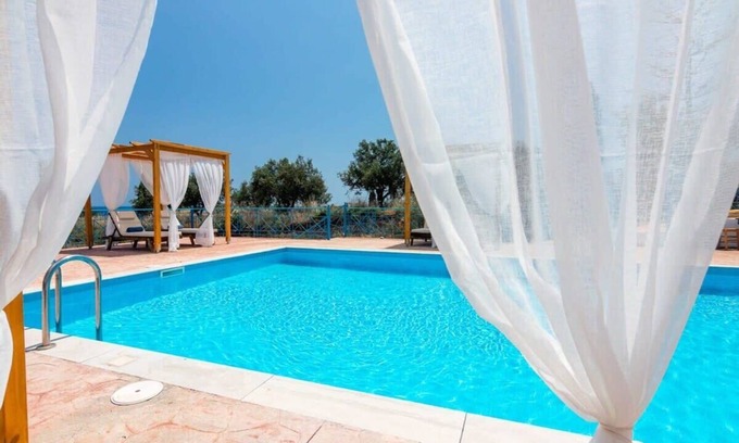 Pylos-Nestoras Apartment | Koroni Xenios Zeus-Seaview Summer Nest