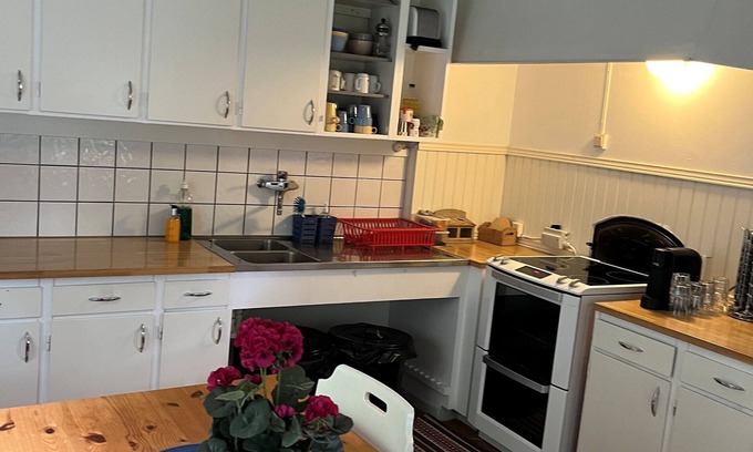 Linneryd Hotel | Korrö Vandrarhem
