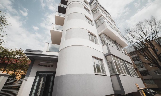 Lychakivskyi District Apartment | Kostjukowski Apartments N 502