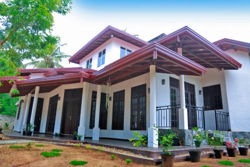 Yodakandiya Bed & Breakfast | Kottamba Yala Stay & Safari