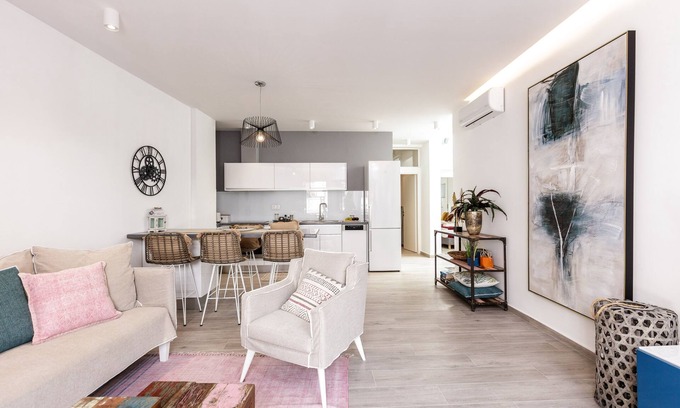 Rethymno Apartment | Kristin's Place with sauna, a modern apt in Rethymno Old Town