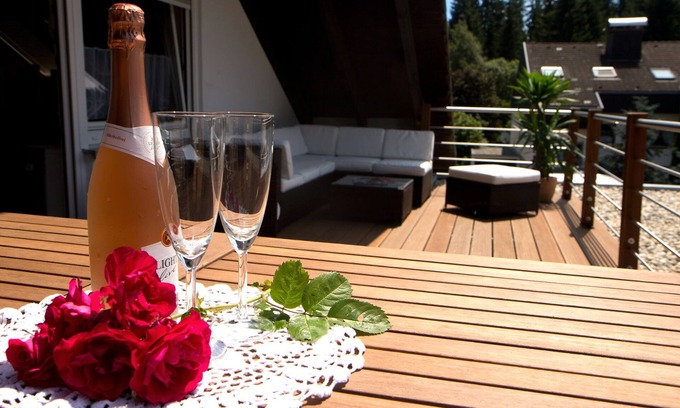 Titisee-Neustadt Apartment | Kuckuckshäusle Royal directly in Titisee