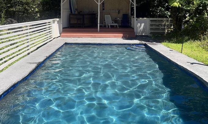 Keaau Cottage | Kuleana Green Cottage with pool 30 min. from Volcano Nat'l Park!