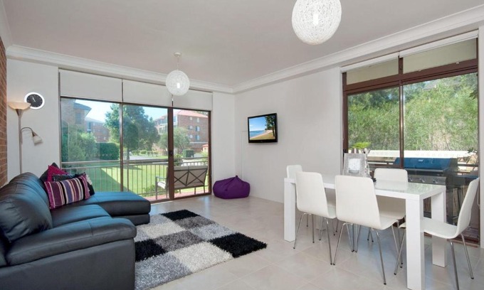 Nelson Bay Apartment | Kurranulla Unit 1 15 Weatherly Close
