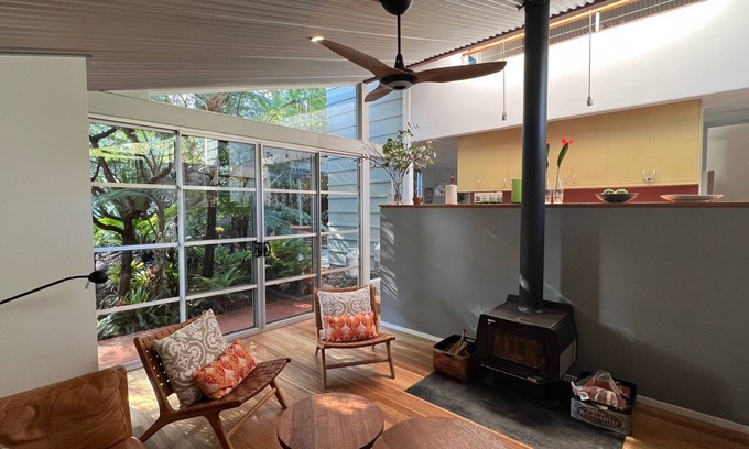 Vincentia House | KURRUMBIN! - Vincentia FREE WIFI, FREE LINEN, 300m From the beach
