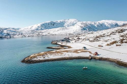 Tromso House | Kvaløyvågen Gård AS