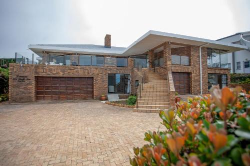 Wilderness Beach House | Kyles Kin Oceanfront Villa