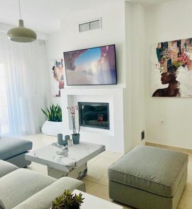 Skiathos Town Apartment | Kyra's Central Flat