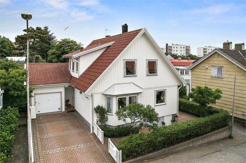 Lysekil Apartment | Lägenhet centralt Lysekil