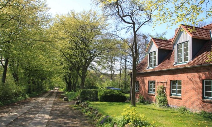 Blekendorf House | Lüttes Mühlenhus