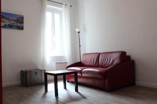 1st Arrondissement Apartment | L'Éphémère Canebière - Gambetta