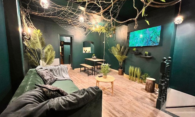 Boulogne-Centre Apartment | L'Amazonia - Private spa