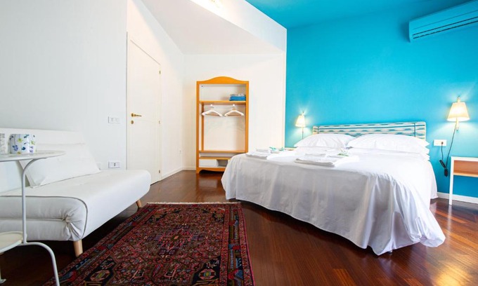 Fano Bed & Breakfast | L'Angolo di Lore B&B