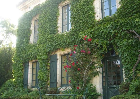 Pillac House | L'Appartement, Manoir de Longeveau