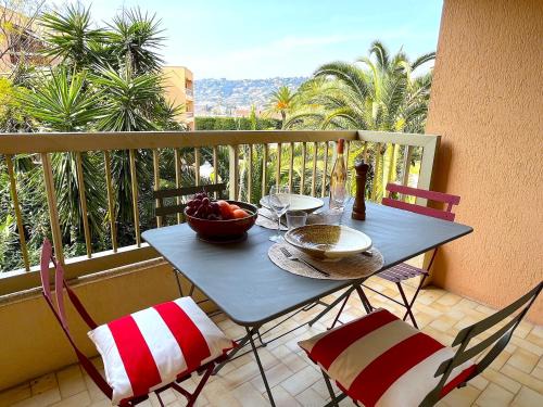 Golfe Juan Apartment | l'Appartement Magnolia