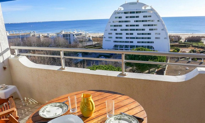 Le Couchant Apartment | L'arc En Ciel 430.2