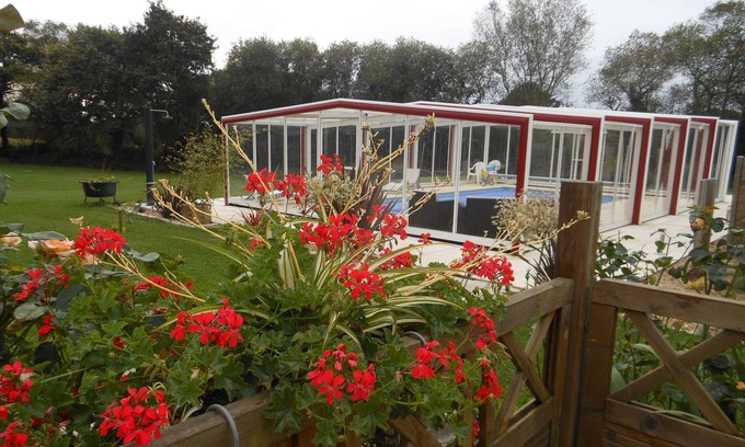 Saint-Thois Cottage | "L'Arvor" Gite De La Garenne Des Renards en FINISTERE