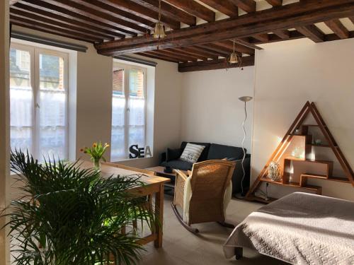 Honfleur Apartment | L'authentique
