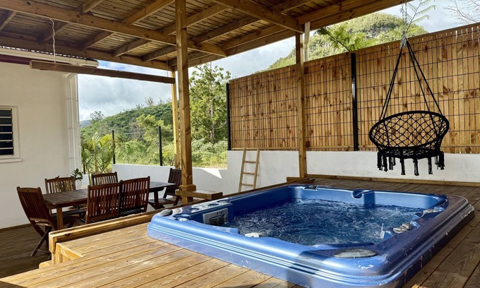 La Plaine-des-Palmistes House | L'Eden du Piton des Roches