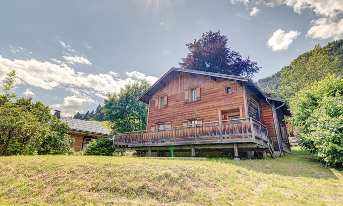 Saint-Nicolas-la-Chapelle House | L'Hêtre Heureux - Chalet familial vue Mont Blanc