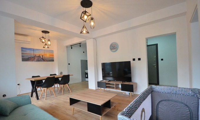 Ohrid Apartment | L&L Luxury Apartment: Elegant Oasis in the Heart of Ohrid