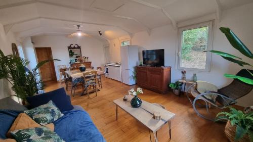 Hennebont House | L'orée du bois
