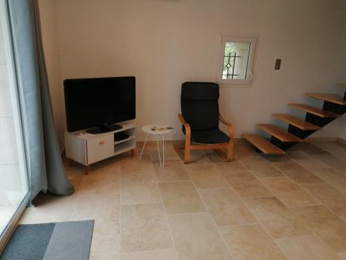 Saint-Marcel-d'Aredeche Apartment | L'oustal