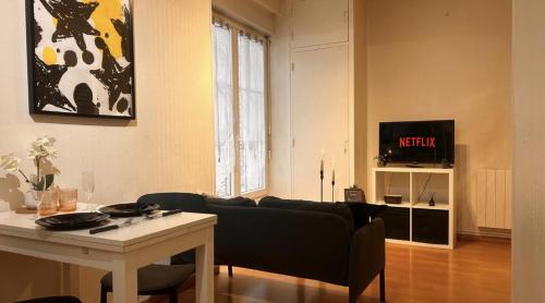 Macon Apartment | L'Unique Central - Gare