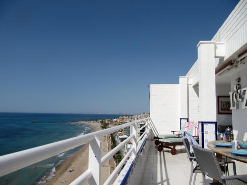 Villajoyosa Apartment | L&Z Penthouse at Sea