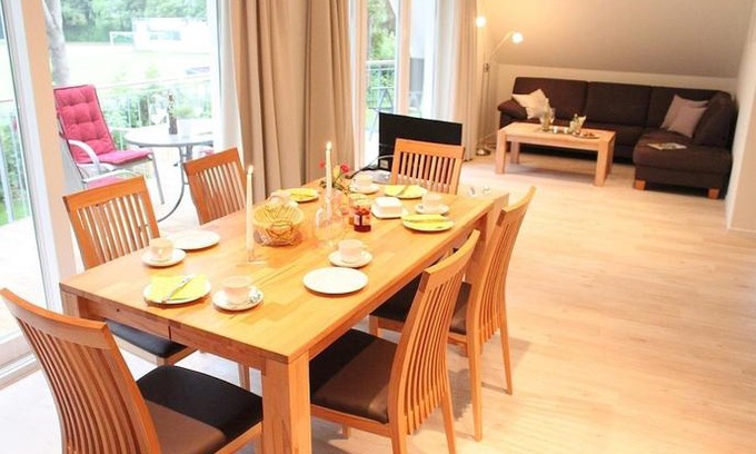 Groemitz Apartment | L4 - Ferienanlage Lindenstraße 1 - Feriendomizil Hollich
