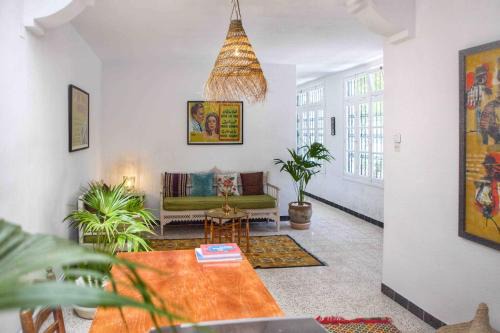 Amilcar House | La Belle Carthagene