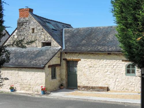 Chinon House | La Bergerie- Beautiful barn conversion in Chinon, Loire Valley