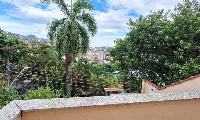 Catumbi House | Large vintage house with balcony in Santa Teresa