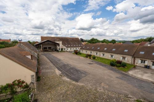 Villeneuve-sous-Dammartin House | La Bullote - Gîtes - Paris Roissy CDG