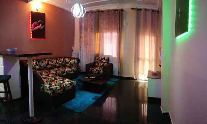 Yaounde Apartment | La Cachette de Bastos 2