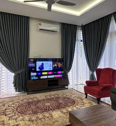 Putrajaya House | La Cassia - Comfortable, spacious, holiday home