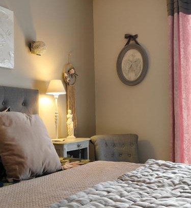 Gareoult Bed & Breakfast | La Chabertine