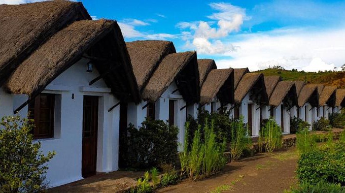 Ampefy Hotel | La Chaumière Ampefy