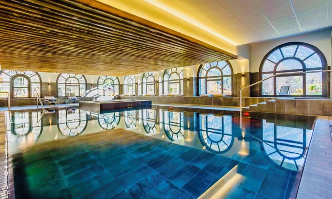 Chamonix-Mont-Blanc Apartment | La Cordée Residence with swimming pool - apartment 126