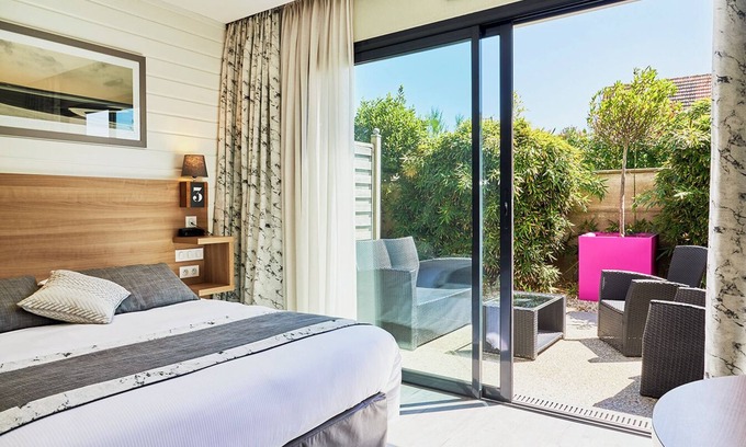 Courseulles-sur-Mer Hotel | La Cremaillère