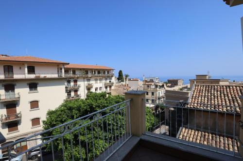 Taormina Apartment | La Dolce Vita