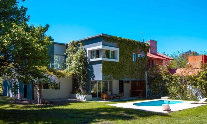 Chacras de Coria House | La Escondida