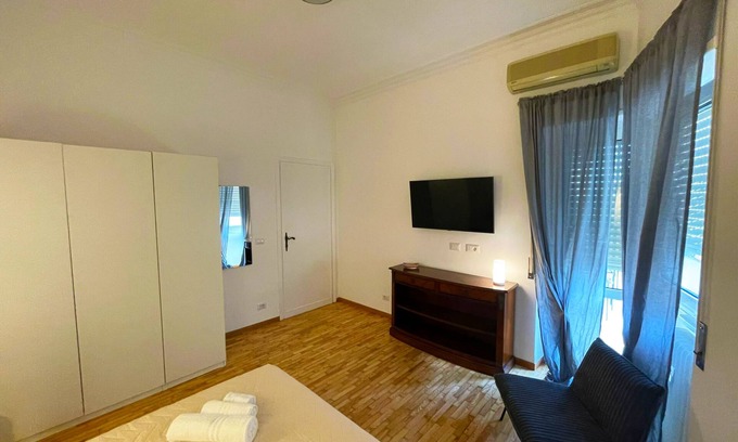 Gianicolo Apartment | La Magnolia Monteverde appartamento elegante e confortevole vicino a Trastevere