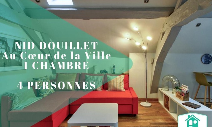 Old Town Apartment | LA MANSARDE ★ COSY & CLEAN ★