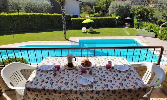 Montioni Apartment | La Palma - Apartment with terrace and pool view