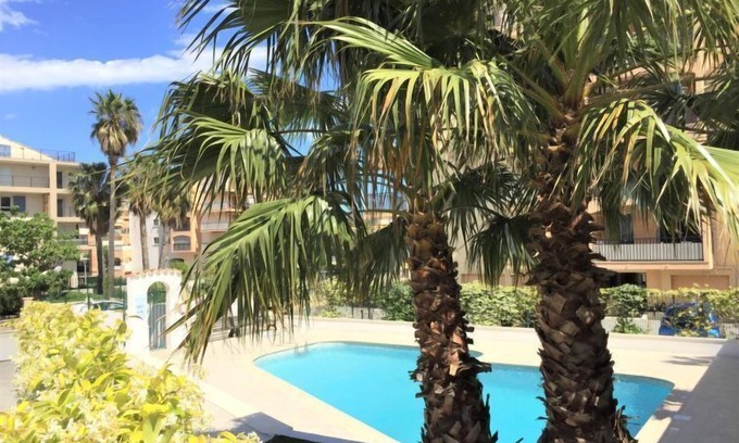 Sainte-Maxime Apartment | La Palmeraie II by Interhome
