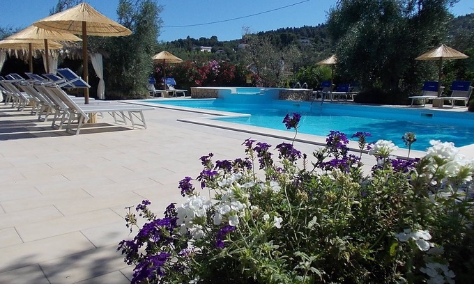 Peschici Apartment | La Paloma holiday homes with 2 swimming pools in a two-room apartment sleeping 4