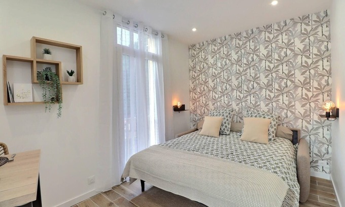 Aix-en-Provence Apartment | La Parenthèse Aixoise - 3 stars - Parking