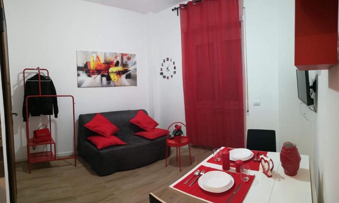Zona XXXIII Acilia Sud Apartment | LA PECORA NERA
